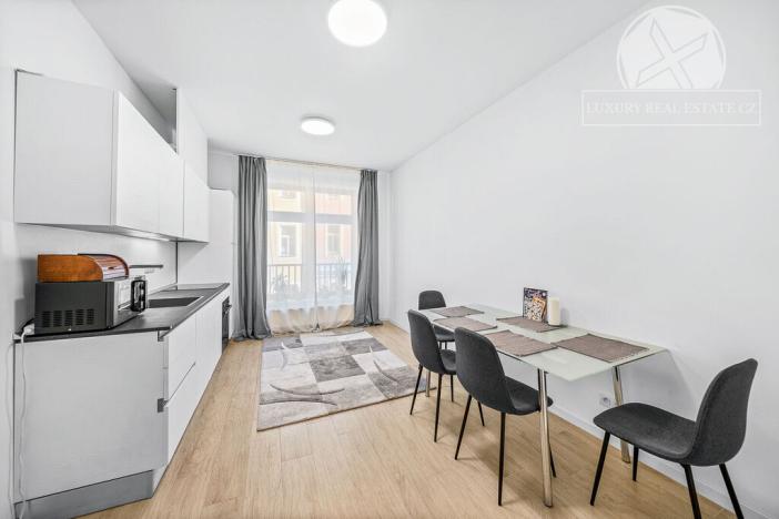 Prodej bytu 3+kk, Praha - Vysočany, Na výběžku, 71 m2