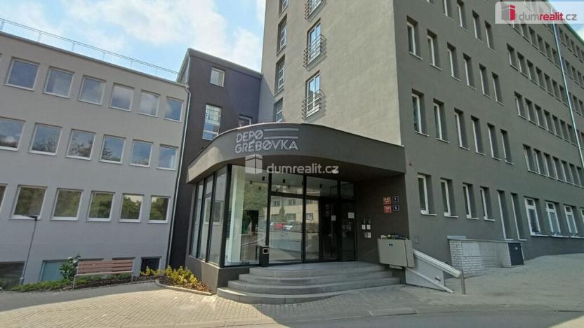 Pronájem bytu 1+kk, Praha - Vinohrady, Perucká, 27 m2