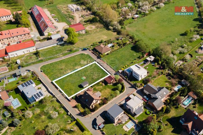 Pronájem zahrady, Pardubice - Nemošice, 1288 m2