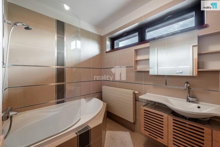 Prodej rodinného domu, Praha - Královice, K Hájku, 432 m2