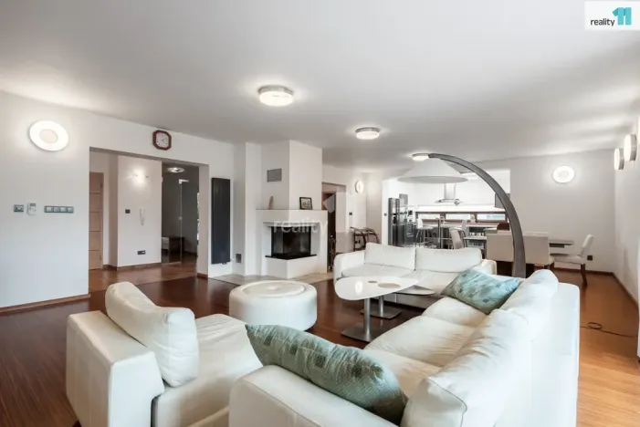 Prodej rodinného domu, Praha - Královice, K Hájku, 432 m2