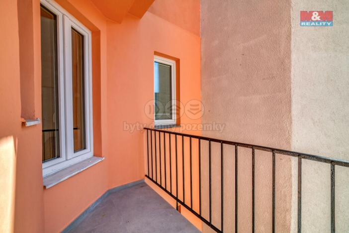 Prodej bytu 4+1, Cheb, Májová, 121 m2