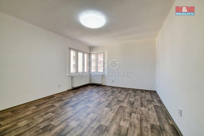 Prodej bytu 4+1, Cheb, Májová, 121 m2