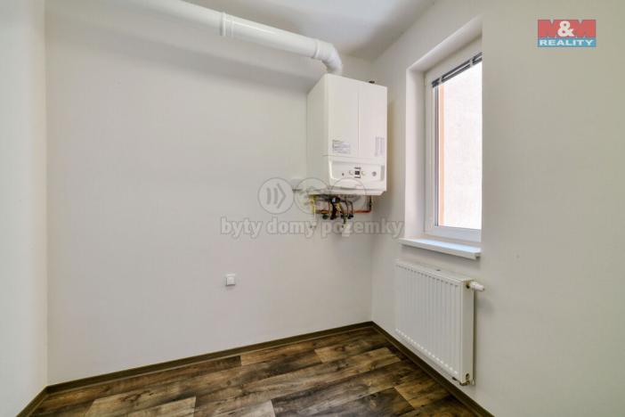 Prodej bytu 4+1, Cheb, Májová, 121 m2