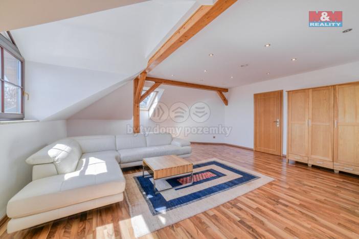 Prodej rodinného domu, Cheb - Podhrad, U Přehrady, 220 m2