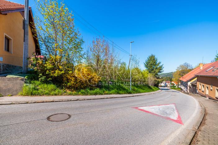 Prodej komerčního pozemku, Větřní, 1340 m2