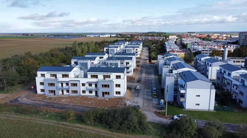 Prodej bytu 2+kk, Znojmo, Višňová, 77 m2