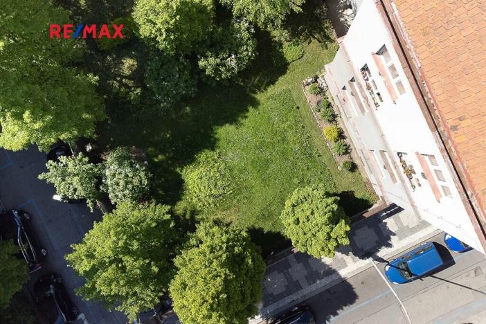 Prodej bytu 2+kk, Praha - Holešovice, Tovární, 78 m2