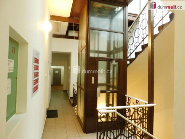 Pronájem kanceláře, Opava - Město, Hrnčířská, 19 m2