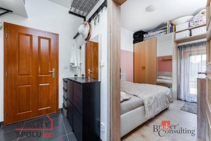 Prodej bytu 2+1, Tuchoměřice, U Hřiště, 55 m2