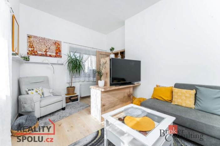 Prodej bytu 2+1, Tuchoměřice, U Hřiště, 55 m2