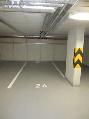 Pronájem garážového stání, Brandýs nad Labem-Stará Boleslav, Všetatská, 24 m2