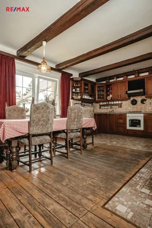 Prodej rodinného domu, Městečko, 211 m2