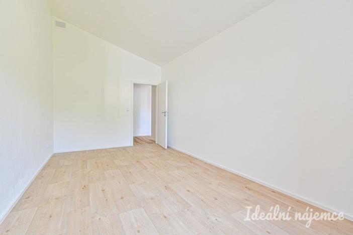 Pronájem bytu 5+kk, 117 m2