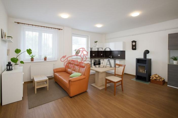 Prodej bytu 3+kk, Oslavany, Růžová, 56 m2