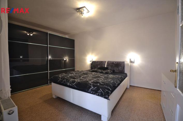 Prodej činžovního domu, Uničov, Masarykovo nám., 307 m2