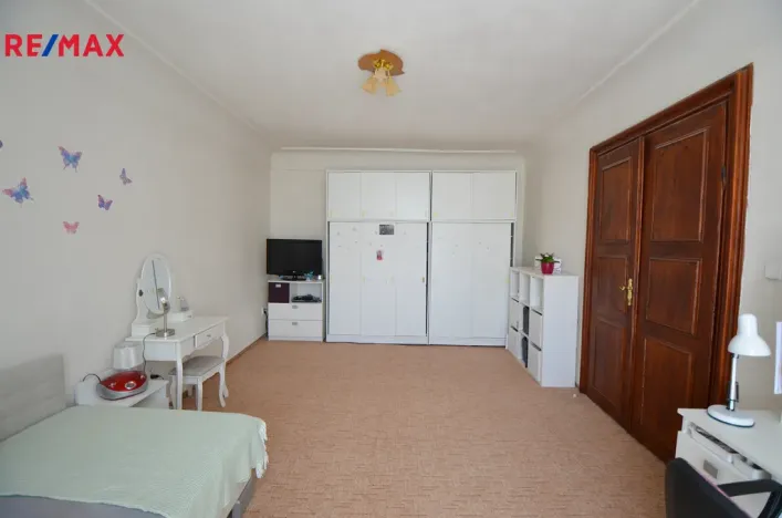 Prodej činžovního domu, Uničov, Masarykovo nám., 307 m2