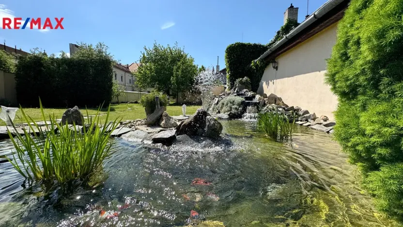 Prodej činžovního domu, Uničov, Masarykovo nám., 307 m2