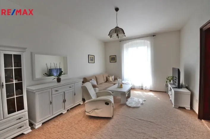 Prodej činžovního domu, Uničov, Masarykovo nám., 307 m2