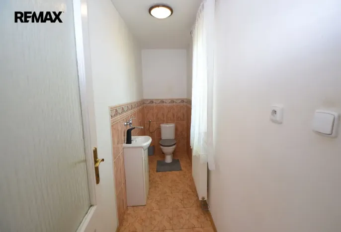 Prodej činžovního domu, Uničov, Masarykovo nám., 307 m2