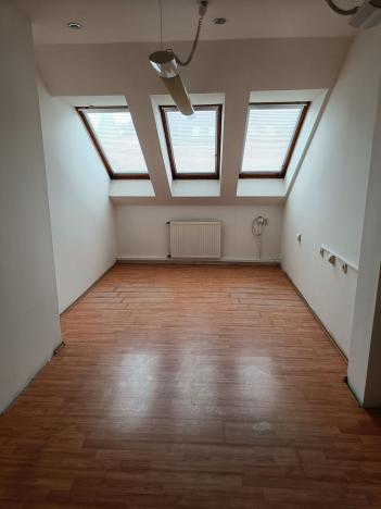 Pronájem kanceláře, Teplice, 252 m2