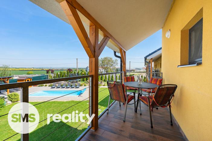 Prodej apartmánu, Milovice, 255 m2