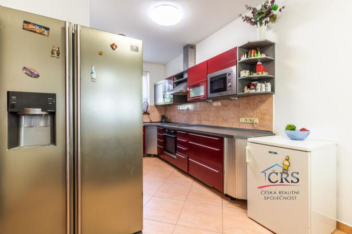 Prodej rodinného domu, Přezletice, Veleňská, 240 m2