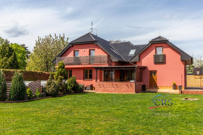 Prodej rodinného domu, Přezletice, Veleňská, 240 m2