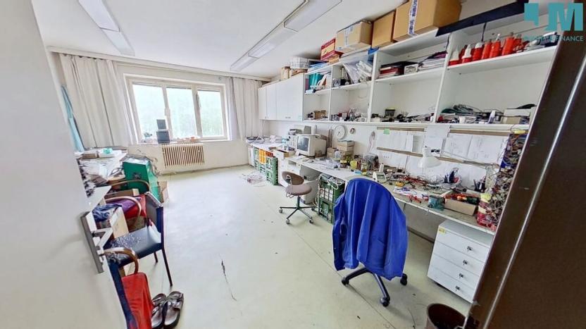 Prodej obchodního prostoru, Třebíč - Borovina, 560 m2