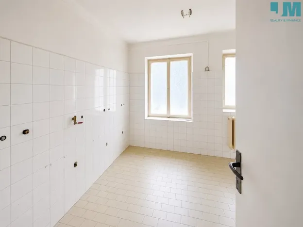 Prodej obchodního prostoru, Třebíč - Borovina, 560 m2