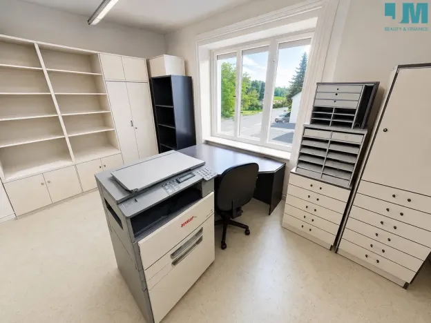 Prodej obchodního prostoru, Třebíč - Borovina, 560 m2