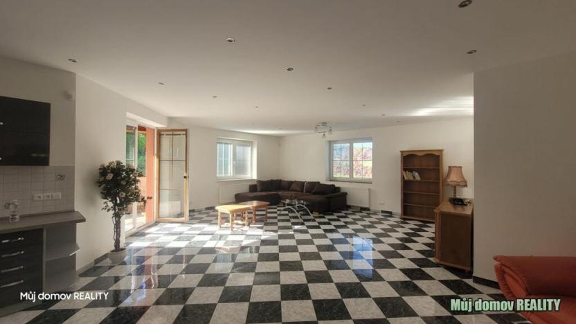Prodej rodinného domu, Praha - Ruzyně, Pod Karlovarskou silnicí, 230 m2