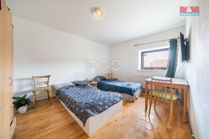 Prodej rodinného domu, Břasy, 198 m2