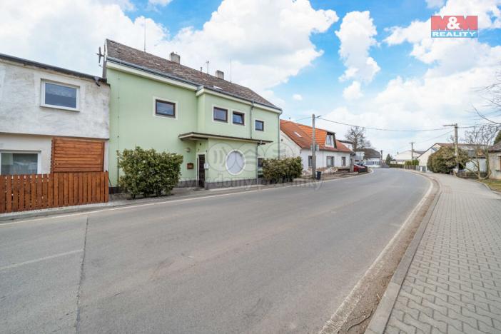 Prodej rodinného domu, Břasy, 198 m2