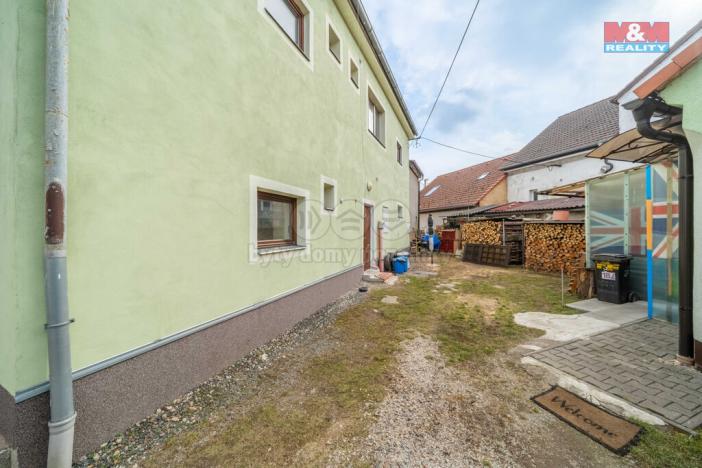 Prodej rodinného domu, Břasy, 198 m2