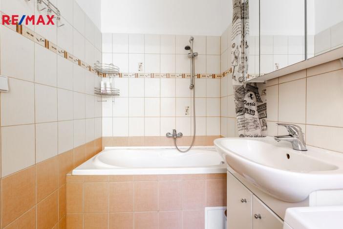 Prodej bytu 3+kk, Karlovy Vary, Jugoslávská, 82 m2