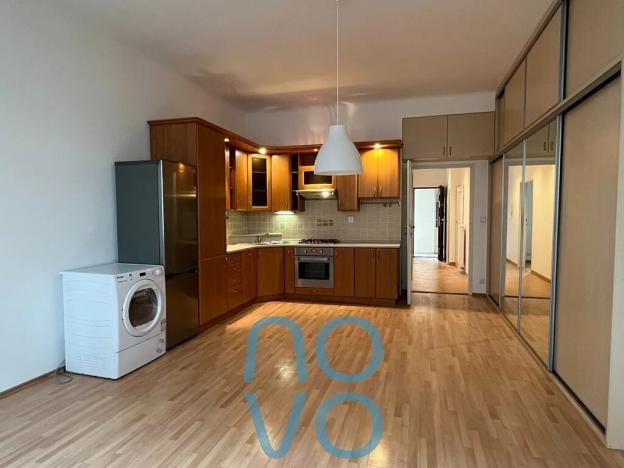 Pronájem bytu 2+kk, Praha - Žižkov, Křišťanova, 53 m2