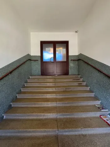 Prodej bytu 2+1, Nová Role, Tovární, 54 m2