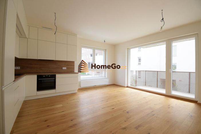 Pronájem bytu 2+kk, Praha - Modřany, Komořanská, 60 m2