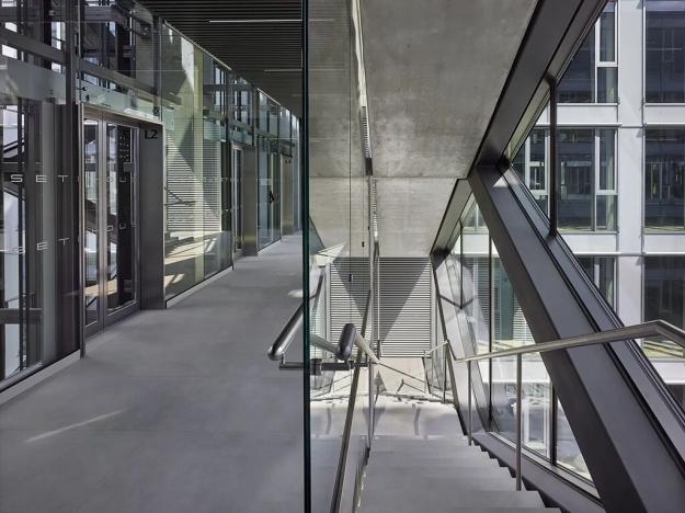 Pronájem kanceláře, Praha - Dejvice, Generála Píky, 855 m2