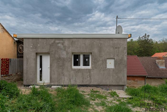 Prodej rodinného domu, Hluboké Mašůvky, 54 m2