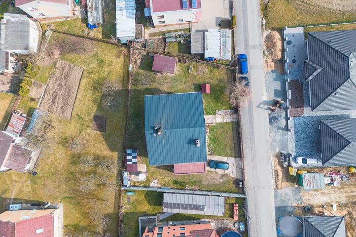 Prodej rodinného domu, Dobříč, 320 m2