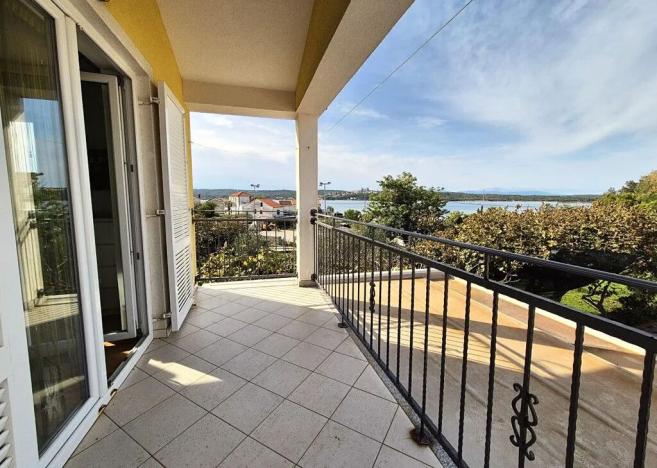 Prodej bytu 2+kk, Klimno, Chorvatsko, 42 m2