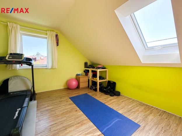 Prodej rodinného domu, Chaloupky, 154 m2