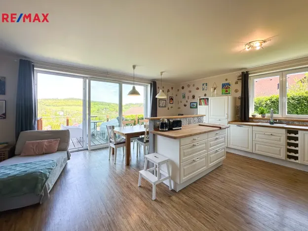 Prodej rodinného domu, Chaloupky, 154 m2