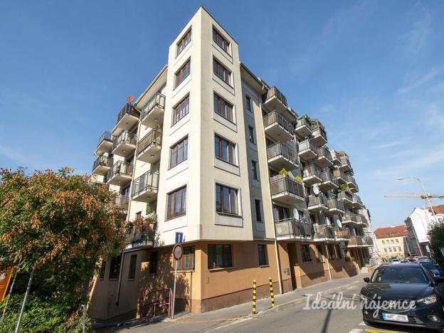 Pronájem bytu 2+kk, Praha - Smíchov, Na Neklance, 52 m2
