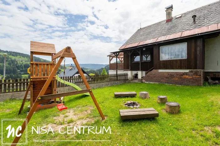 Prodej rodinného domu, Jiřetín pod Bukovou, 150 m2