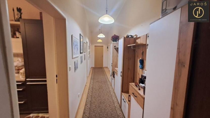 Prodej bytu 3+1, Karlovy Vary, Dr. Davida Bechera, 94 m2