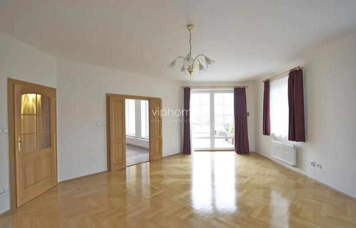 Pronájem vily, Praha - Lysolaje, 255 m2