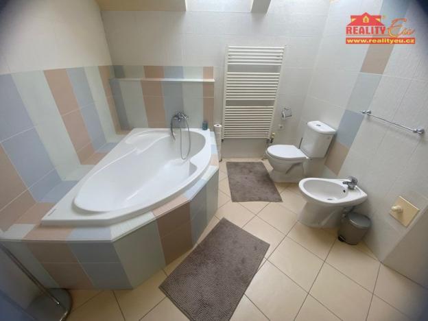 Prodej rodinného domu, Poděbrady - Velké Zboží, Ve Dvoře, 160 m2